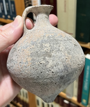 1500 BC Clay Juglet with black varnish used for ointment