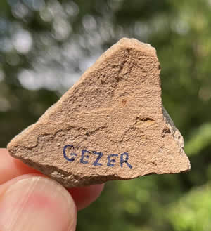 Gezer Potsherd back