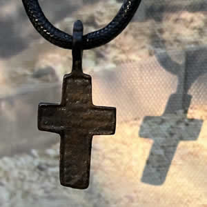 1000 AD Roman Byzantine Cross Pendant Back with pattern design