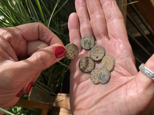 250 AD Roman bronze Coins marked with SC meaning decree of SENATUS CONSULTO for value