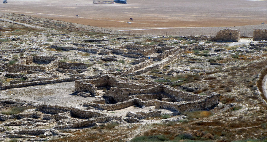 Inside tel Arad